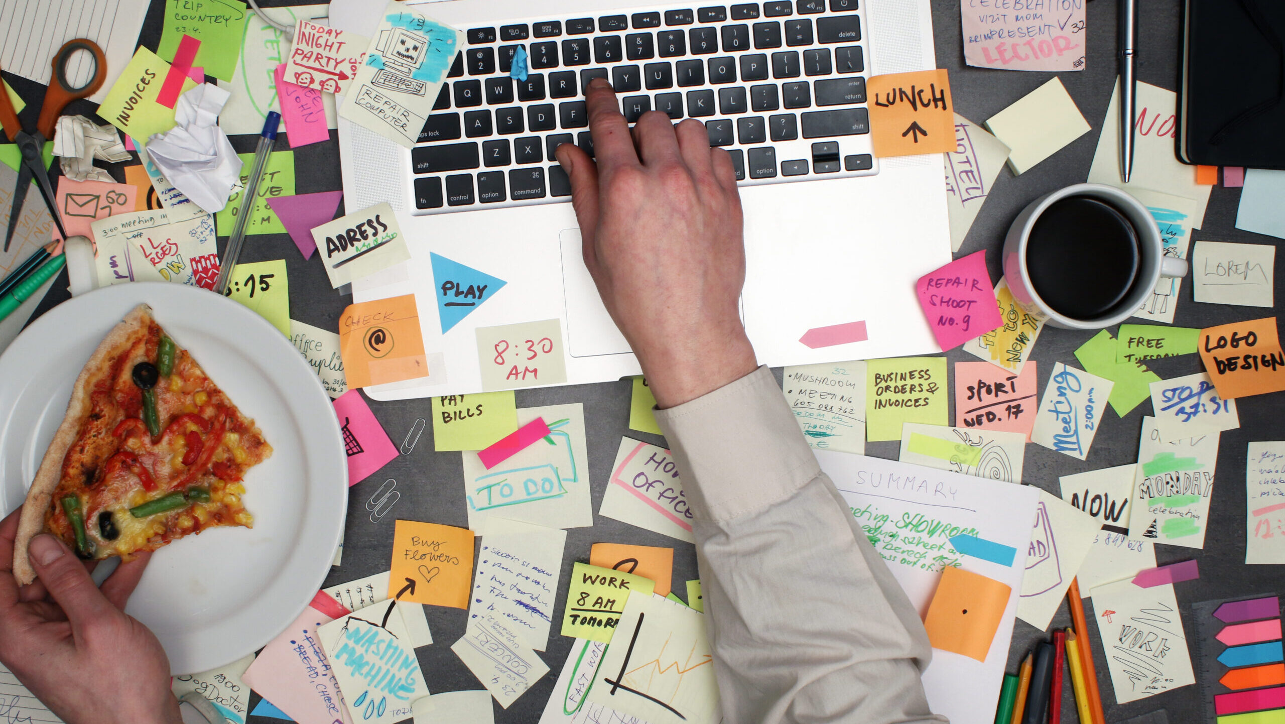 Extremely messy desk