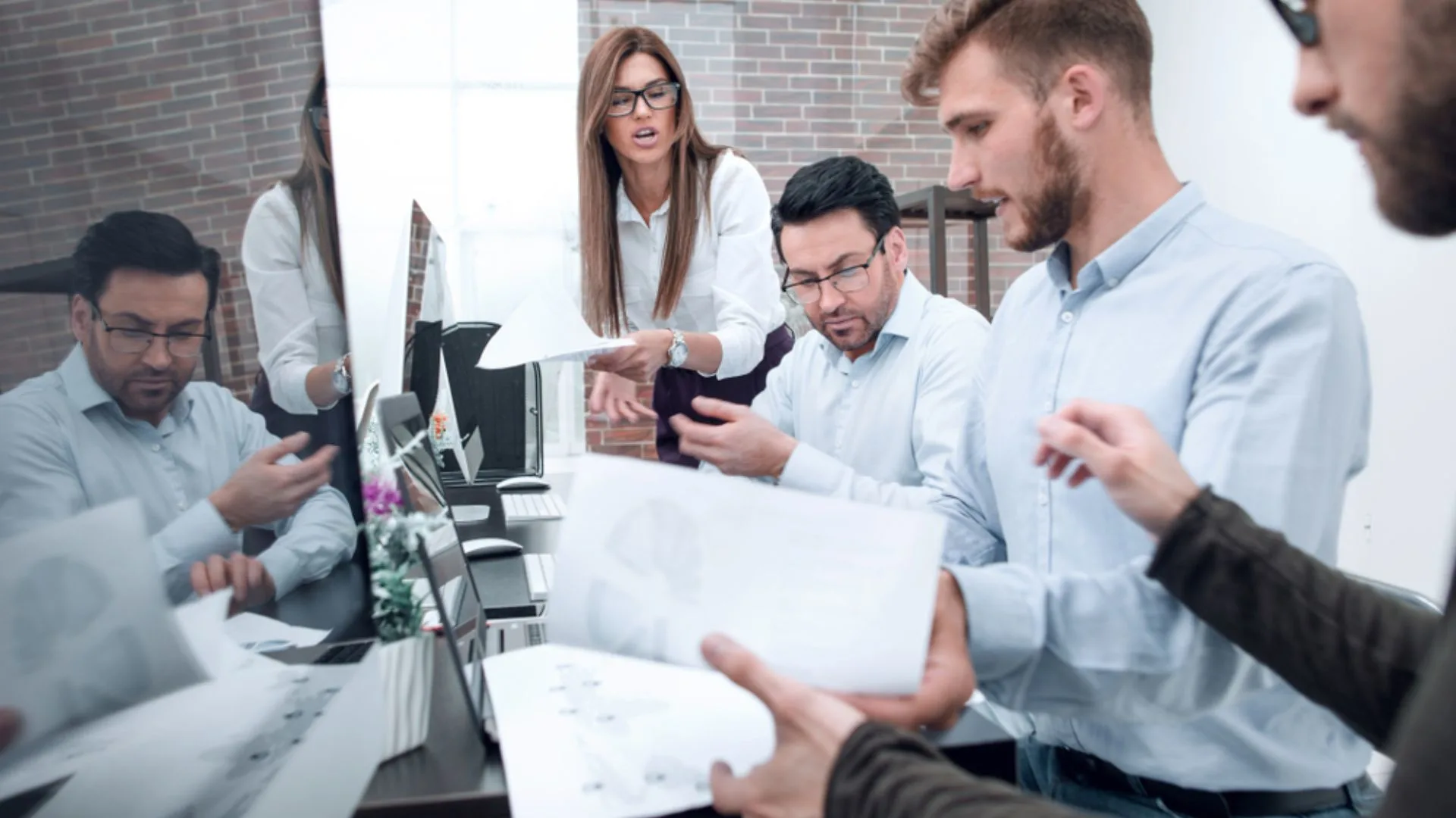 Team working in crisis mode