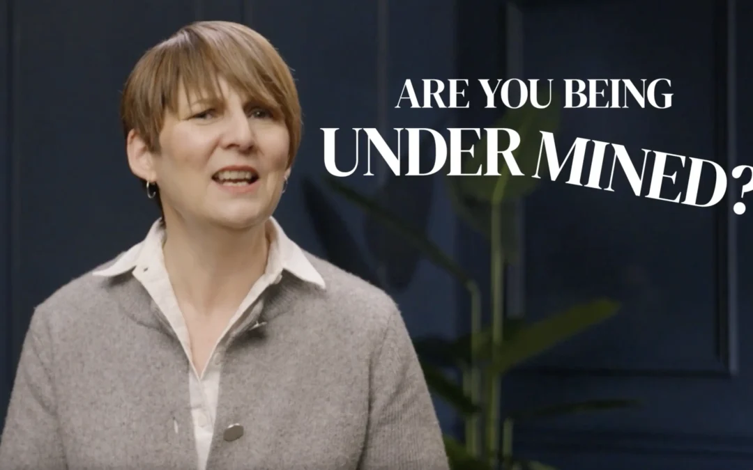 How to Deal With a Coworker Who Undermines You
